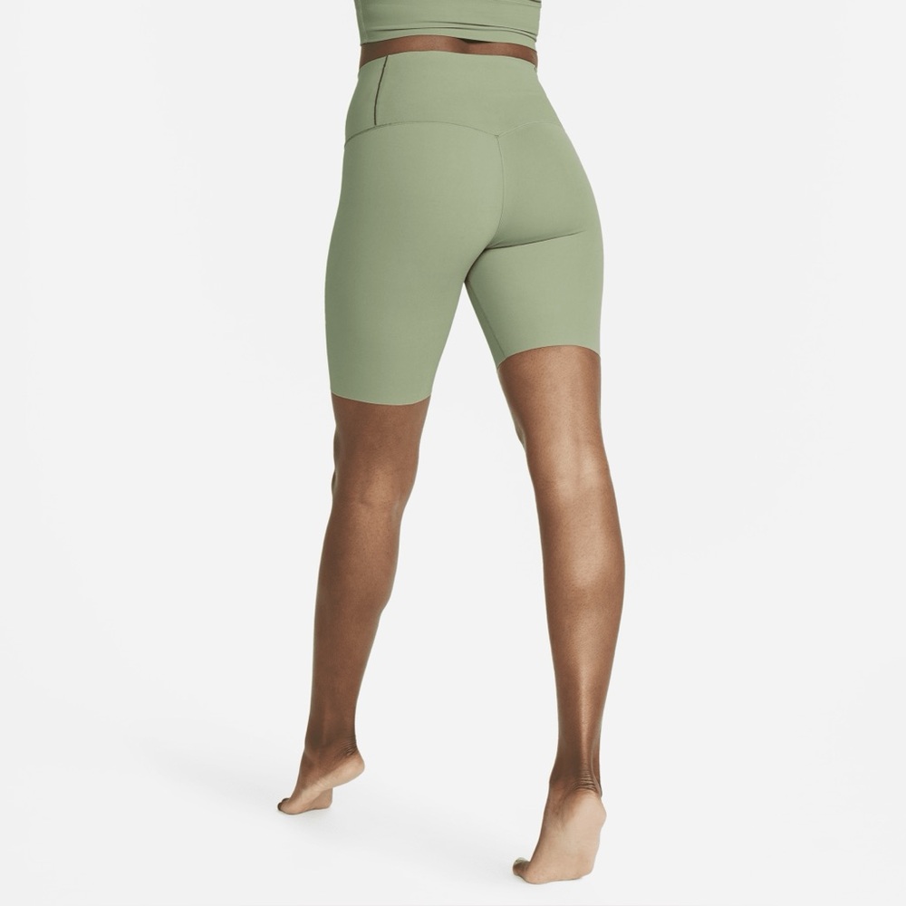 NIKE Zenvy Women's Gentle-Support High-Waisted 8" Biker Shorts - Picture 4 of 12